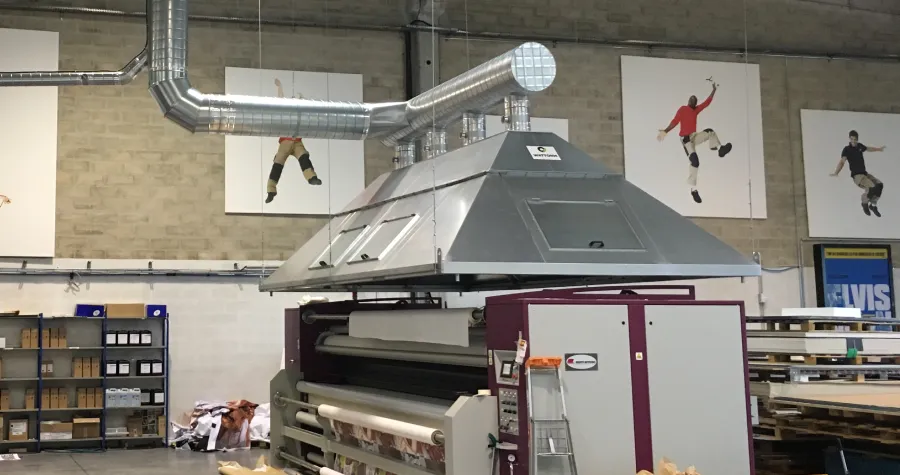 Mise en Service sur Site d'une Hotte Aspirante Industrielle